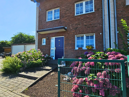 Reihenendhaus zum Kauf 295.000 € 5 Zimmer 107,5 m² 356 m² Grundstück frei ab sofort Stadtkern Kamp-Lintfort 47475