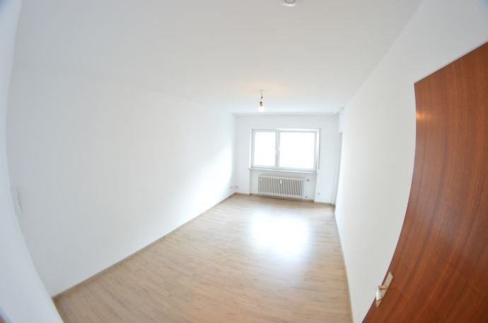 Wohnung zur Miete 345 € 1 Zimmer 23 m²<br/>Wohnfläche 2.<br/>Geschoss ab sofort<br/>Verfügbarkeit Hochschule für Gestaltung Offenbach am Main 63065