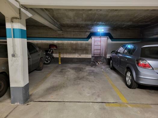 Tiefgarage zur Miete provisionsfrei 220 € Uhlenhorst Hamburg 22085