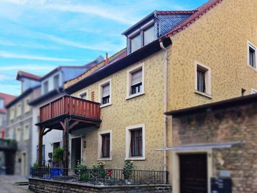 Einfamilienhaus zum Kauf provisionsfrei 279.000 € 9 Zimmer 191 m² 137 m² Grundstück Dettelbach 97337