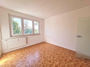 Wohnung zur Miete 280 € 2,5 Zimmer 47 m² 3. Geschoss frei ab sofort Straße der Einheit 9 Kitzscher Kitzscher 04567