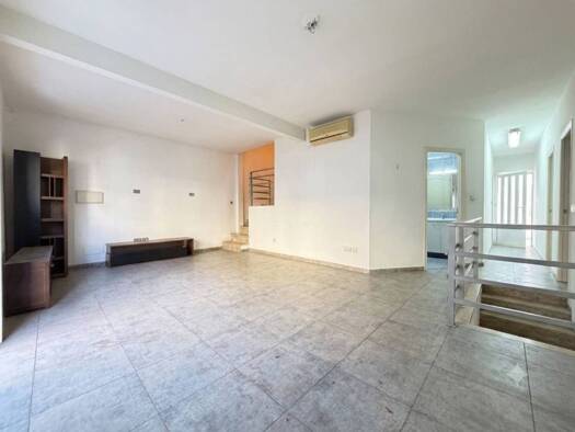 Penthouse zum Kauf 120.000 € 4 Zimmer 2. Geschoss Blanca 30540