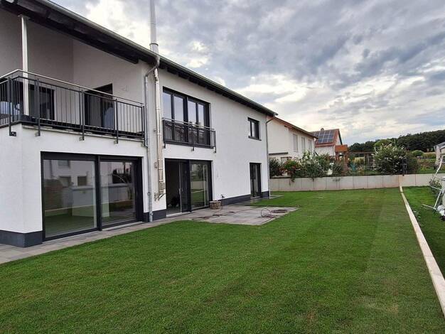 Mehrfamilienhaus zum Kauf - Erstbezug provisionsfrei 1.090.000 € 8 Zimmer 289 m² 620 m² Grundstück Michelbach Marburg 35041