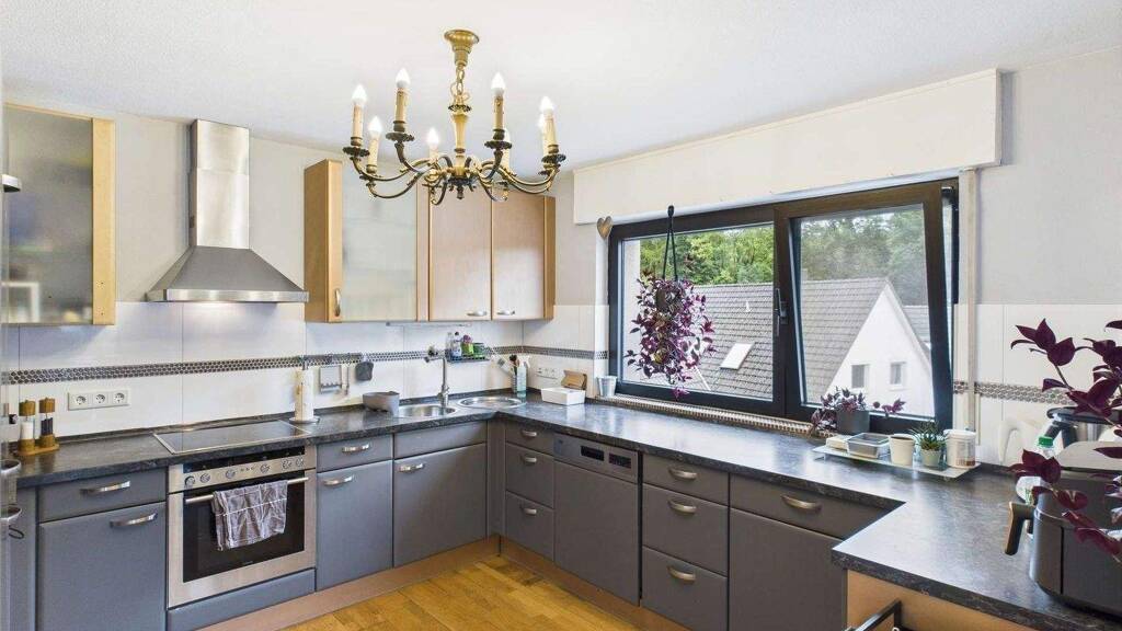 Mehrfamilienhaus zum Kauf 599.000 € 8 Zimmer 404 m² 2.000 m² Grundstück Ober-Laudenbach Heppenheim (Bergstraße) 64646