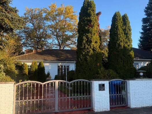 Einfamilienhaus zum Kauf 6 Zimmer 189 m² 1.388 m² Grundstück frei ab sofort Dambach Fürth 90768