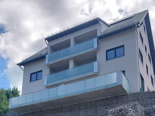 Maisonette zum Kauf - Erstbezug provisionsfrei 399.000 € 4 Zimmer 105 m² frei ab sofort Ottenhöfen Ottenhöfen im Schwarzwald 77883