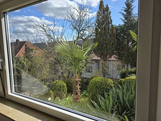 Terrassenwohnung zur Miete 680 € 1,5 Zimmer 40 m² Geschoss EG/2 frei ab sofort Süd Stuttgart 70199