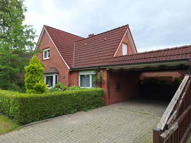 Haus zum Kauf 259.000 € 6 Zimmer 220 m² 1.105 m² Grundstück frei ab sofort Reilstrasse 2 Westrhauderfehn Rhauderfehn 26817