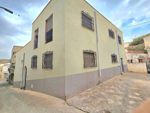 Villa zum Kauf 80.000 € 1 Zimmer 191 m² 530 m² Grundstück Alhabia 04567