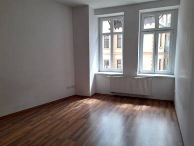 Wohnung zur Miete 310 € 1 Zimmer 17,2 m² 1. Geschoss Lilienstraße 1 Neustadt-Neuschönefeld Leipzig 04315