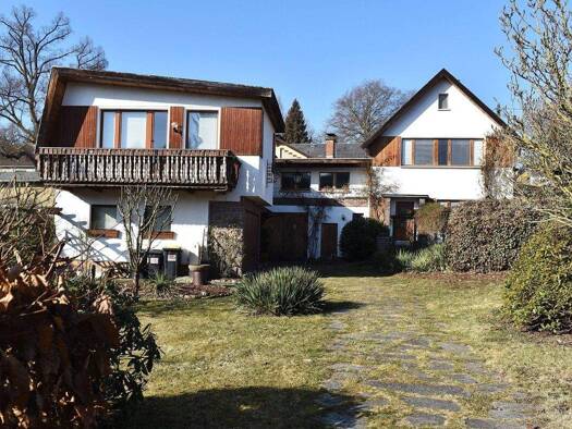 Mehrfamilienhaus zum Kauf 195.000 € 8 Zimmer 208,4 m² 700 m² Grundstück Erdmannsdorf Augustusburg 09573