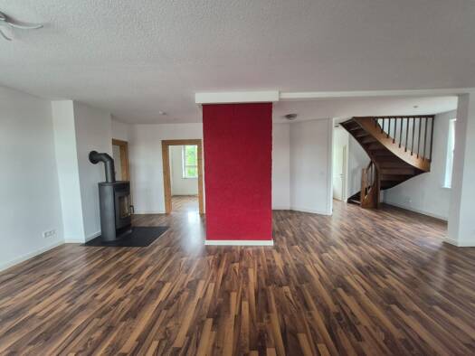 Maisonette zur Miete 1.050 € 4 Zimmer 130 m² Geschoss 2/3 frei ab sofort Pfeddersheim Worms 67551