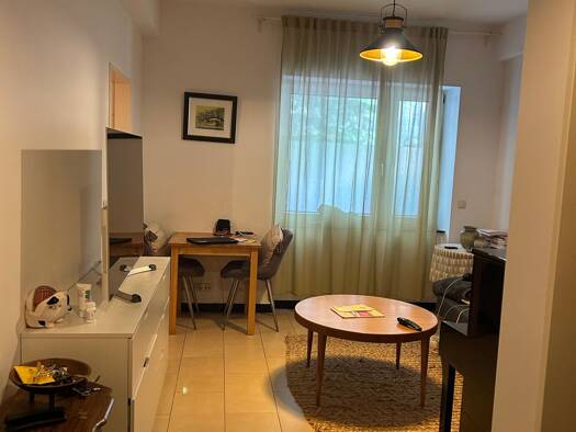 Wohnung zur Miete 800 € 2 Zimmer 40 m² Geschoss EG/7 frei ab 01.10.2026 Neustadt-Süd Köln 50674