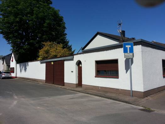 Haus zum Kauf 300.000 € 63,6 m² 298 m² Grundstück frei ab sofort Wilhelm-Ruppert-Str. 11 Wahn Köln 51147