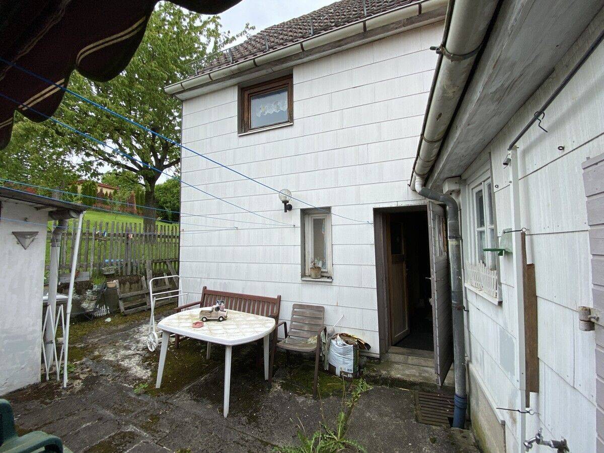 Einfamilienhaus zum Kauf – další