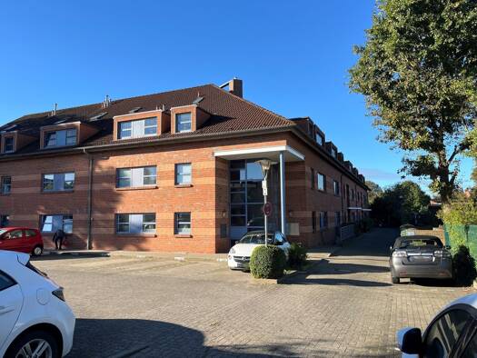 Wohnung zum Kauf 110.000 € 2 Zimmer 35,3 m² 3 Geschosse frei ab sofort Fischergang 4 Husum Husum 25813