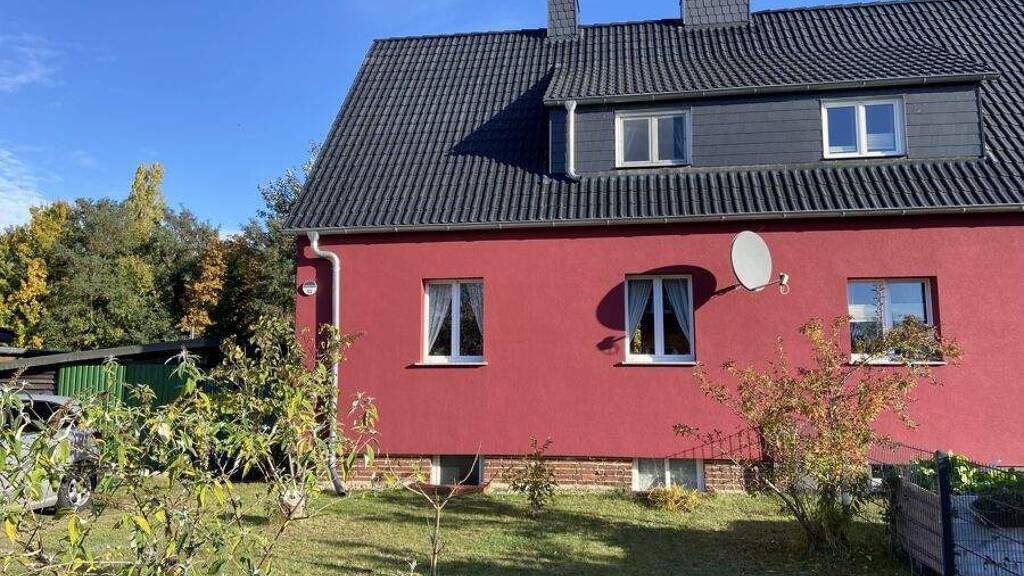 Doppelhaushälfte zum Kauf 199.000 € 3 Zimmer 82,4 m² 561 m² Grundstück Neustadt Brandenburg an der Havel 14776