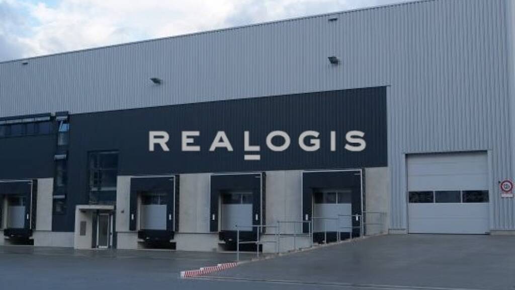 Halle/Industriefläche zur Miete - Erstbezug provisionsfrei 5.000 m² Lagerfläche teilbar ab 2.500 m² Neuburg Neuburg an der Donau 86633