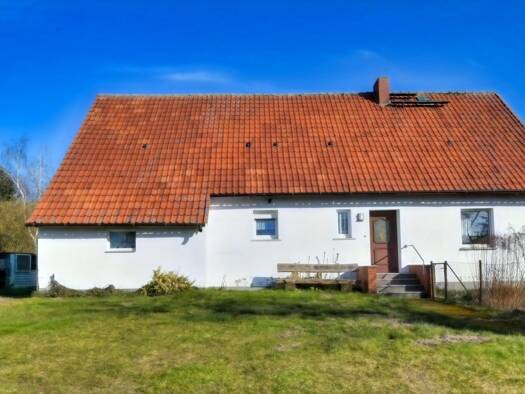 Haus zum Kauf 2 Zimmer 82 m² 3.101 m² Grundstück frei ab sofort Panschow Sarnow 17392