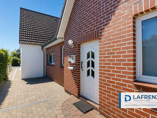 Mehrfamilienhaus zum Kauf 399.000 € 8 Zimmer 211 m² 1.012 m² Grundstück Burg auf Fehmarn Fehmarn 23769