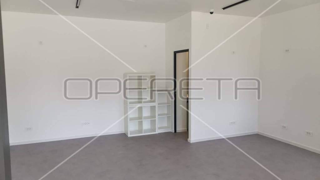 Büro zur Miete 900 € 1 Zimmer Stara Tresnjevka