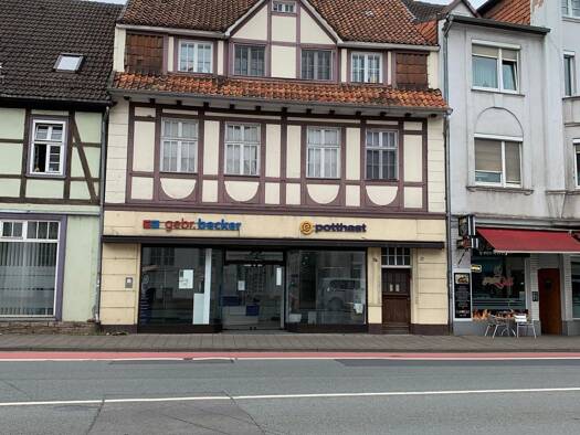 Mehrfamilienhaus zum Kauf als Kapitalanlage geeignet 99.000 € 6 Zimmer 306 m² 227 m² Grundstück Fürstenberger Straße 1 B Holzminden Holzminden 37603