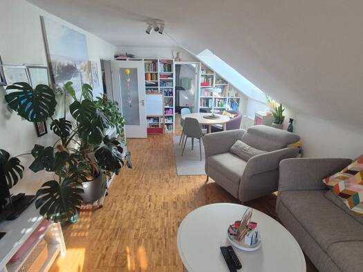 Wohnung zur Miete 920 € 4 Zimmer 68 m² Geschoss 1/2 frei ab 01.10.2026 Ost Ludwigsburg 71640
