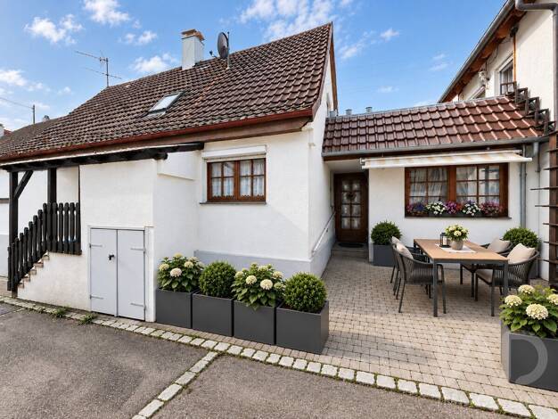 Einfamilienhaus zum Kauf 280.000 € 5 Zimmer 119,5 m² 235 m² Grundstück Hauptstraße 14 Tamm 71732