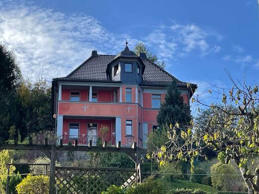 Villa zum Kauf provisionsfrei 199.900 € 9 Zimmer 218 m² 1.387 m² Grundstück frei ab sofort Haynsberg 1A Steinach 96523