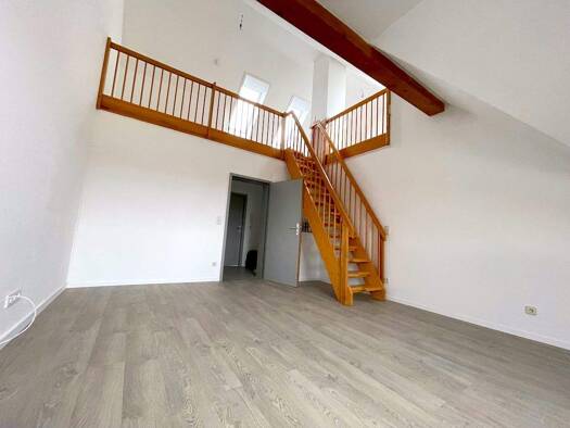 Wohnung zum Kauf 270.000 € 3,5 Zimmer 79,6 m² 5. Geschoss Südstadt Fürth 90763