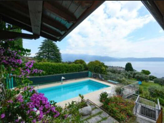 Haus zum Kauf 1.500.000 € 5 Zimmer 200 m² frei ab sofort Via Taormina Toscolano-Maderno