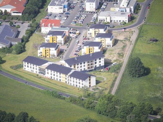 Studio zum Kauf 299.000 € 1 Zimmer 90,4 m² 2. Geschoss Watzenborn-Steinberg Pohlheim 35415