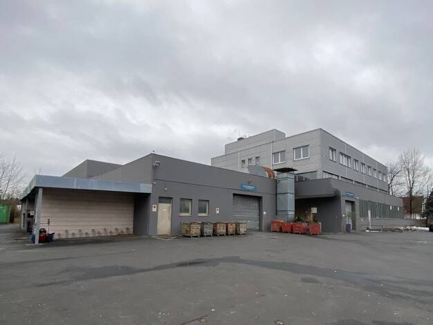 Lagerhalle zur Miete 5,50 € 4.481,4 m² Lagerfläche teilbar ab 285,2 m² Eibach Nürnberg 90451