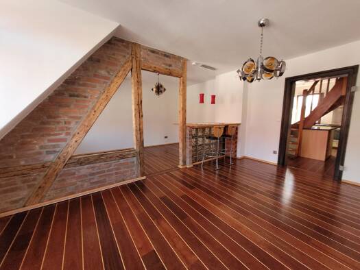 Maisonette zur Miete 950 € 2 Zimmer 86 m² Geschoss 4/5 frei ab 01.03.2026 Innenstadt Fürth 90762