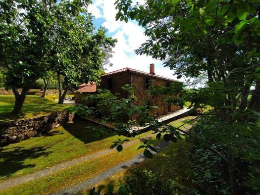 Villa zum Kauf 630.000 € 6 Zimmer 380 m² 4.054 m² Grundstück Ortigueira 15330