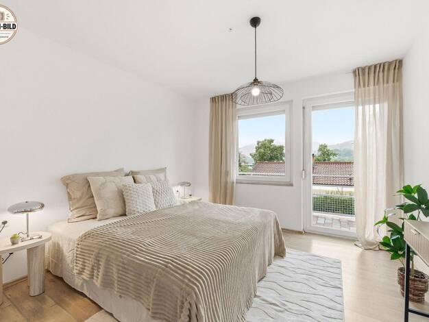 Doppelhaushälfte zum Kauf provisionsfrei 349.900 € 4,5 Zimmer 110 m² 365 m² Grundstück Spitzwiesenweg 8 Eningen Eningen unter Achalm 72800
