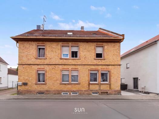 Mehrfamilienhaus zum Kauf 489.000 € 11 Zimmer 242 m² 280 m² Grundstück Crumstadt Riedstadt 64560