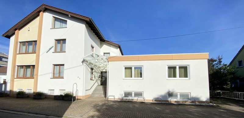 Einfamilienhaus zum Kauf 649.000 € 10 Zimmer 385,6 m²<br/>Wohnfläche 1.255 m²<br/>Grundstück Im Mees X Losheim Losheim 66679