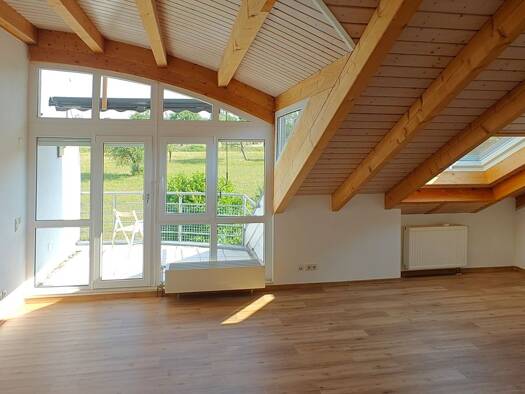Wohnung zur Miete 1.390 € 4 Zimmer 99 m² Geschoss 3/4 frei ab 15.08.2026 Deckenpfronn 75392
