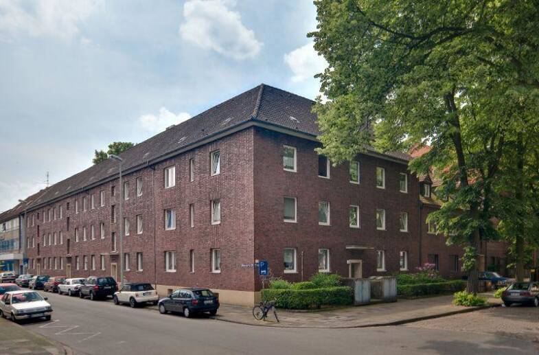 Wohnung zur Miete 429 € 1 Zimmer 49,1 m² 2. Geschoss frei ab 14.06.2025 Hultschiner Straße 77 Wanheimerort Duisburg 47055