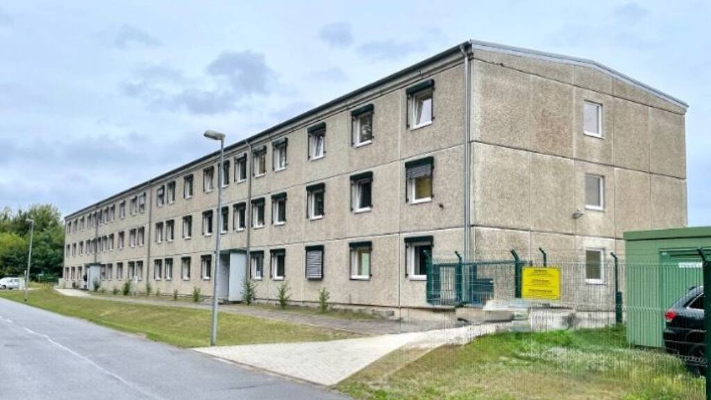 Sonstiges zum Kauf als Kapitalanlage geeignet 1.590.000 € 2.379 m² 2.088 m² Grundstück Waldsiedlung Vierlinden 15306