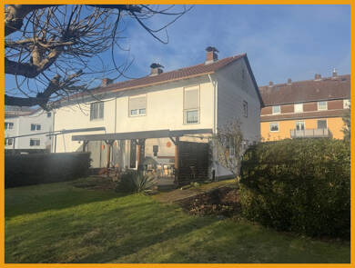 Doppelhaushälfte zum Kauf provisionsfrei 189.900 € 5 Zimmer 105 m² 722 m² Grundstück Alsfeld Alsfeld 36304