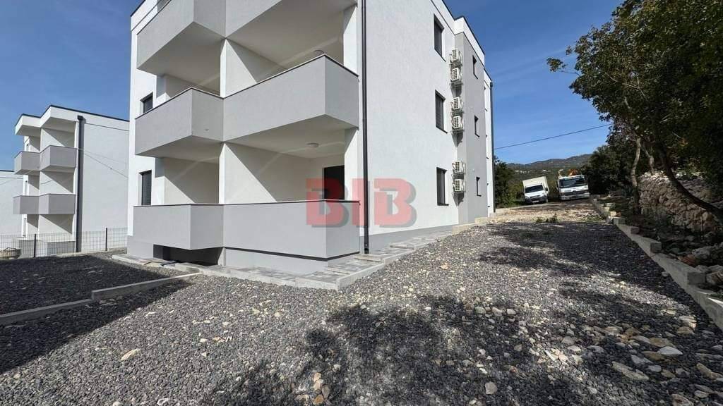 Wohnung zum Kauf 226.345 € 2 Zimmer 64 m² 1. Geschoss Novi Vinodolski