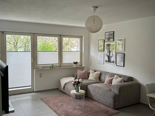 Maisonette zur Miete 1.150 € 2 Zimmer 56 m² Geschoss EG/3 frei ab 01.02.2026 Vaihingen Stuttgart 70563