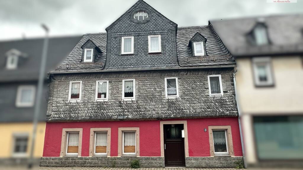 Stadthaus zum Kauf 34.000 € 10 Zimmer 120 m² 261 m² Grundstück Hartenstein 08118