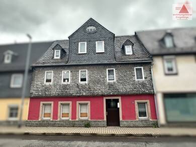 Stadthaus zum Kauf 51.000 € 10 Zimmer 120 m² 261 m² Grundstück Hartenstein Hartenstein 08118