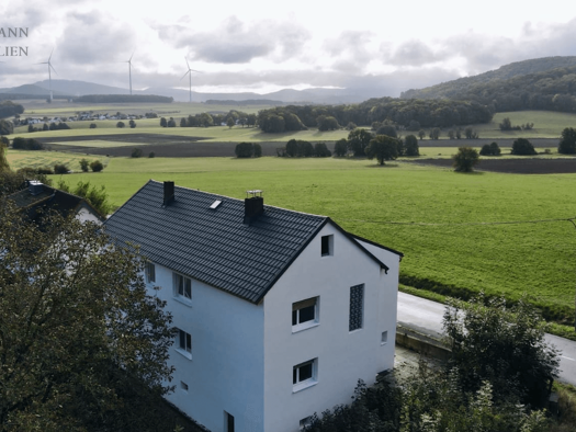 Mehrfamilienhaus zur Miete 800 € 8 Zimmer 155 m² 722 m² Grundstück Oberbreitzbach Hohenroda 36284