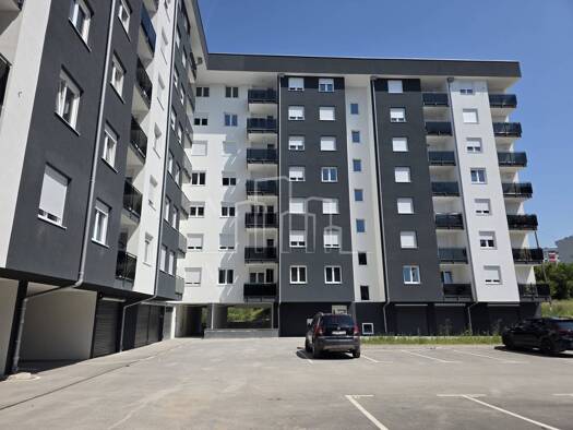 Wohnung zum Kauf 140.094 € 4 Zimmer 1. Geschoss Sarajevo 71000