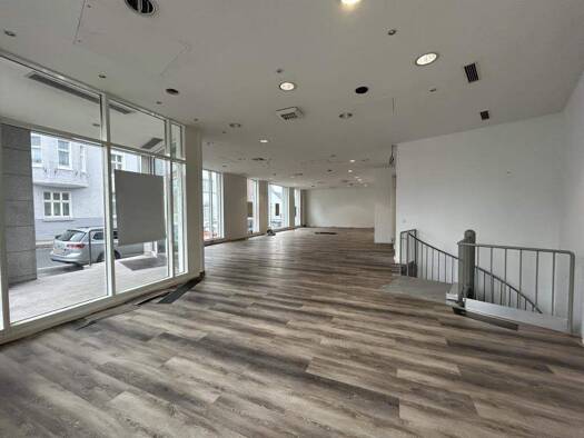 Laden zur Miete 1.915 € 122 m² Verkaufsfläche Johannes-Flintrop-Straße 57 Mettmann 40822