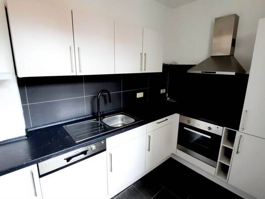 Wohnung zur Miete 480 € 3 Zimmer 69 m² 2. Geschoss frei ab sofort Über den Steinen 10 Aschersleben 06449